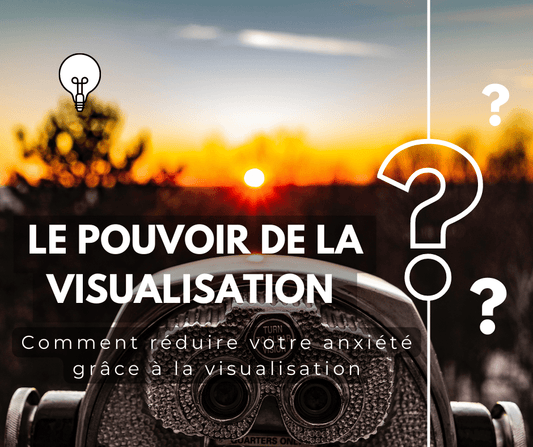Image illustrant le pouvoir de la visualisation, avec des jumelles pointées vers un coucher de soleil symbolisant la clarté mentale et la réduction de l’anxiété.